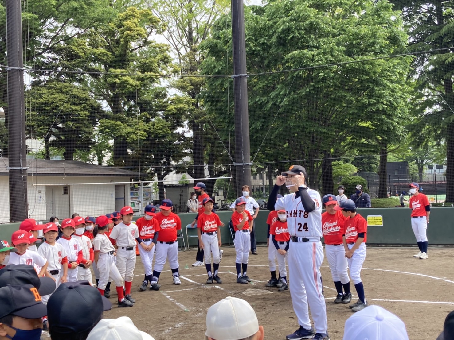 練馬区主催「少年少女野球教室」に、加盟チーム95名が参加
